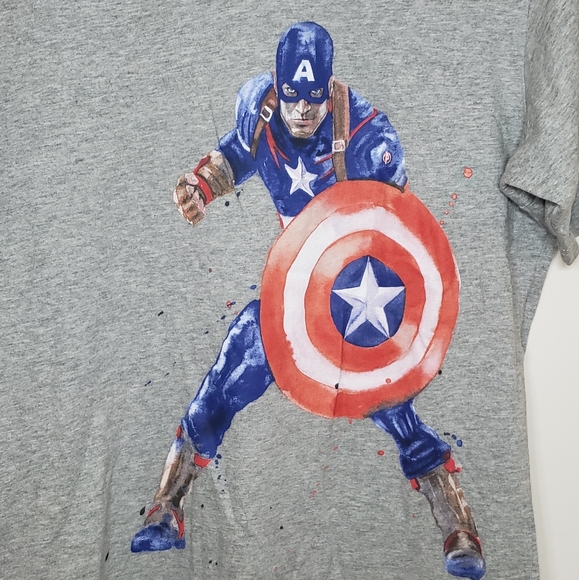 Uniqlo Captain America Tshirt - Picture 2 of 4